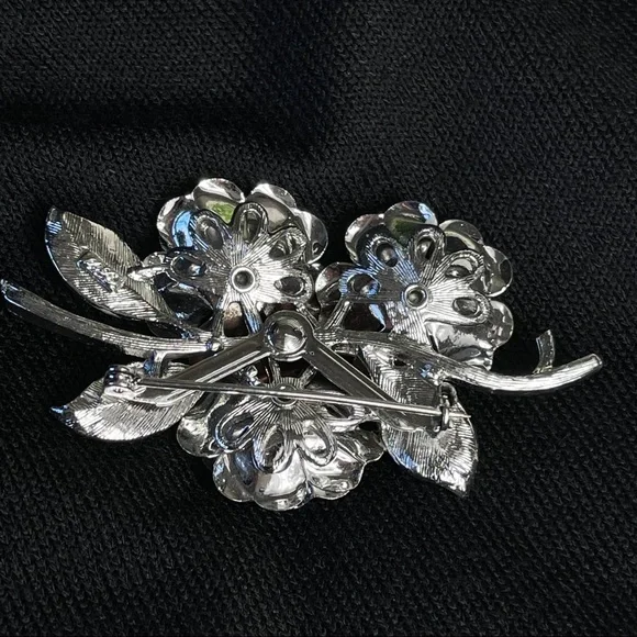 CORO pin VINTAGE floral BROOCH silver + rhinestone FEMININE stylish TIMELESS - Picture 10 of 13